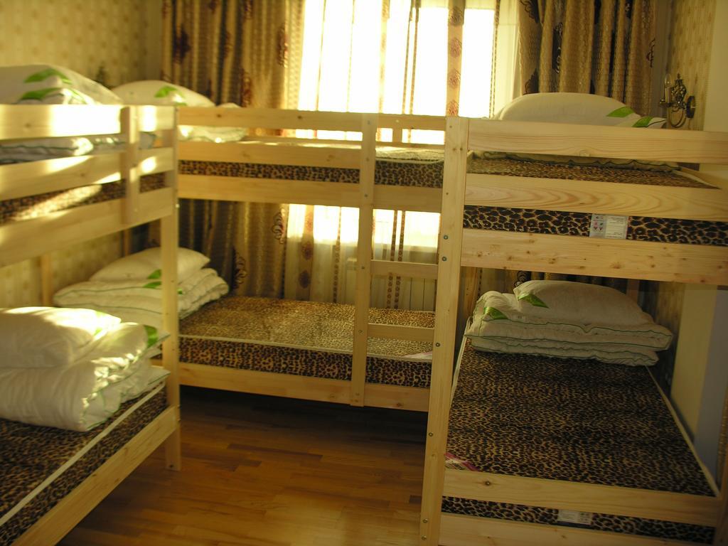 Triumph Astana Hostel אסטנה חדר תמונה